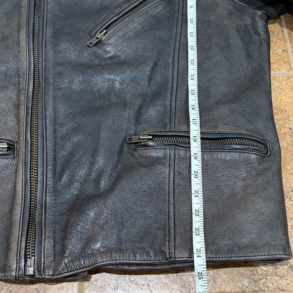 VTG Wilson’s Distressed Leather Biker Jacket Men’s Medium M Brown Moto Classic - Picture 5 of 12